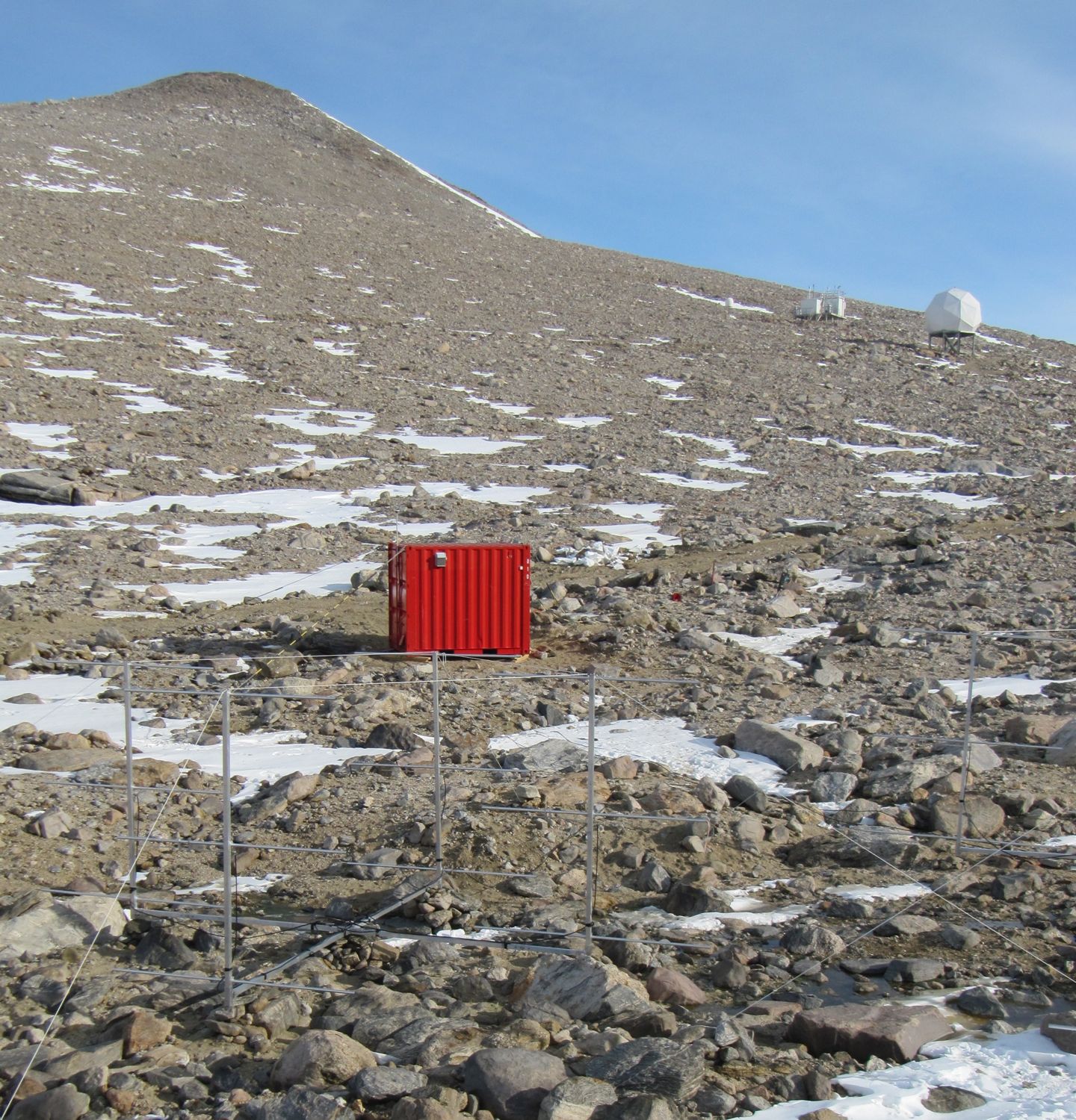 MARA-radarn_vid_Troll-stationen_Antarktis_SK_IMG_1116c